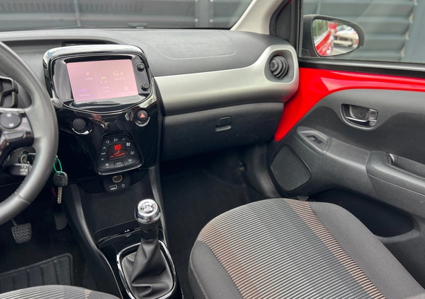 Peugeot 108 cena 31900 przebieg: 103000, rok produkcji 2015 z Wrocław małe 704